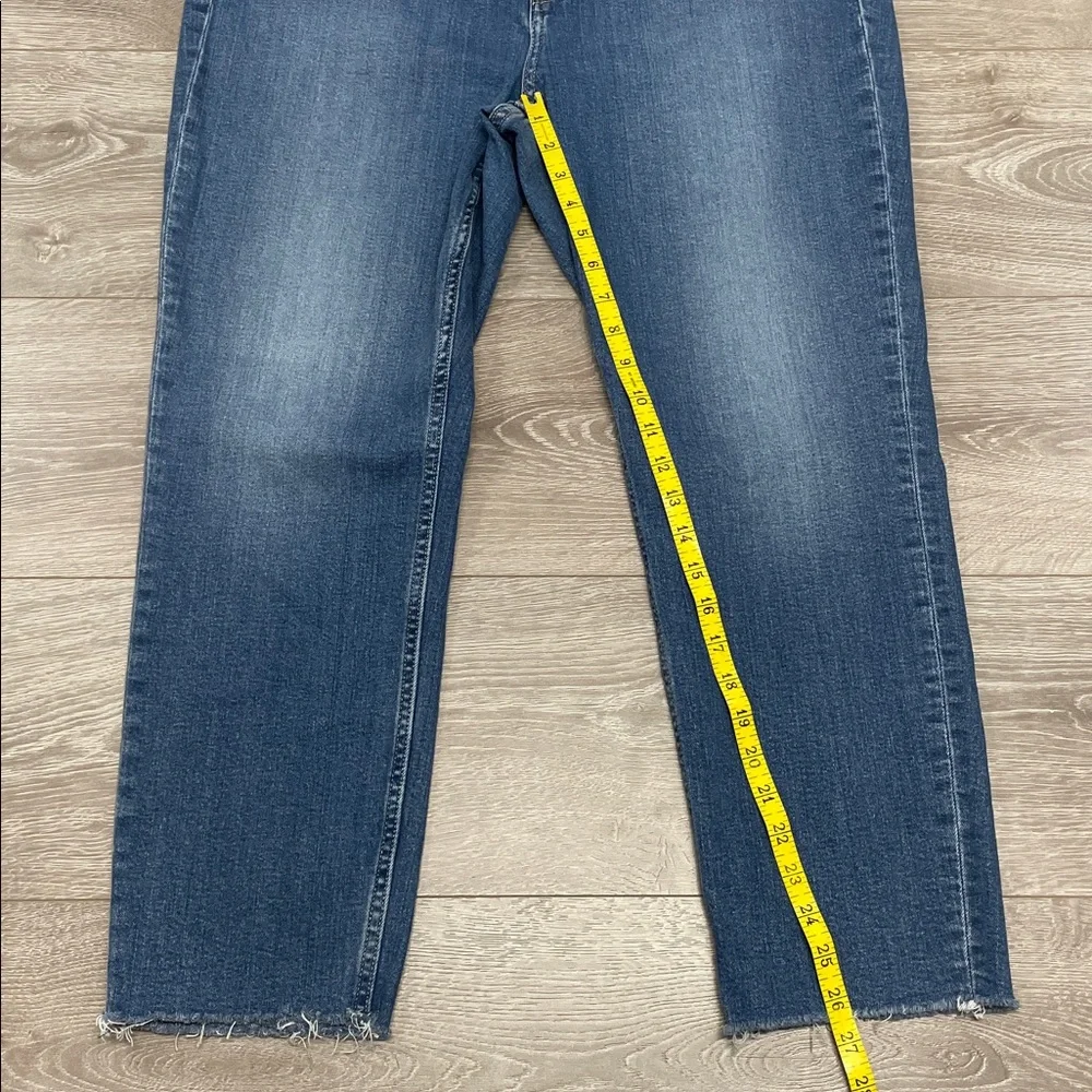 NWOT Gap Vintage Slim Mid Rise Raw Hem Medium Indigo Denim Jeans 34 / 18R